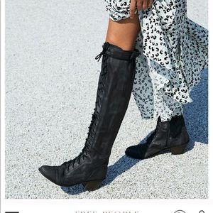 **size 7**JEFFREY CAMPBELL 'Joe' Lace Up TKO Boots